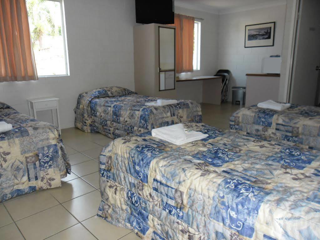 Banjo Paterson Motor Inn Townsville Exterior foto